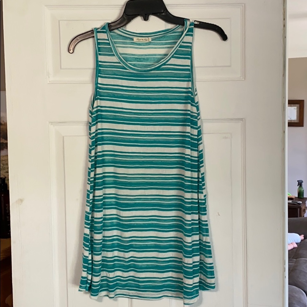 Super cute blue/white stripe tank top